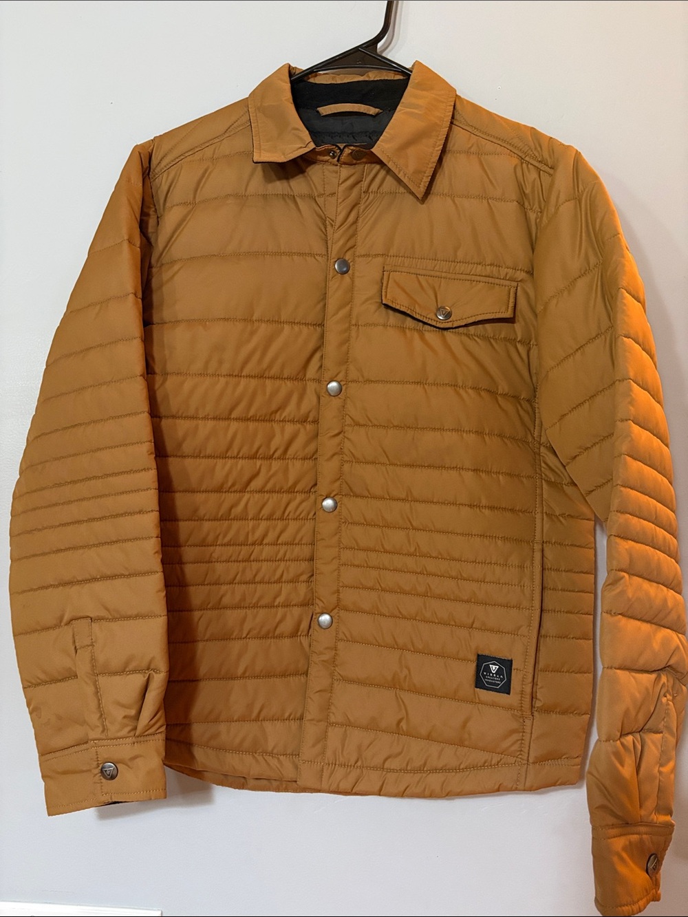 Vissla Men’s Small Quilted Insulated Shirt Jacket Tan Snap Front